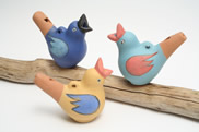 Vogel mit offenem Schnabel